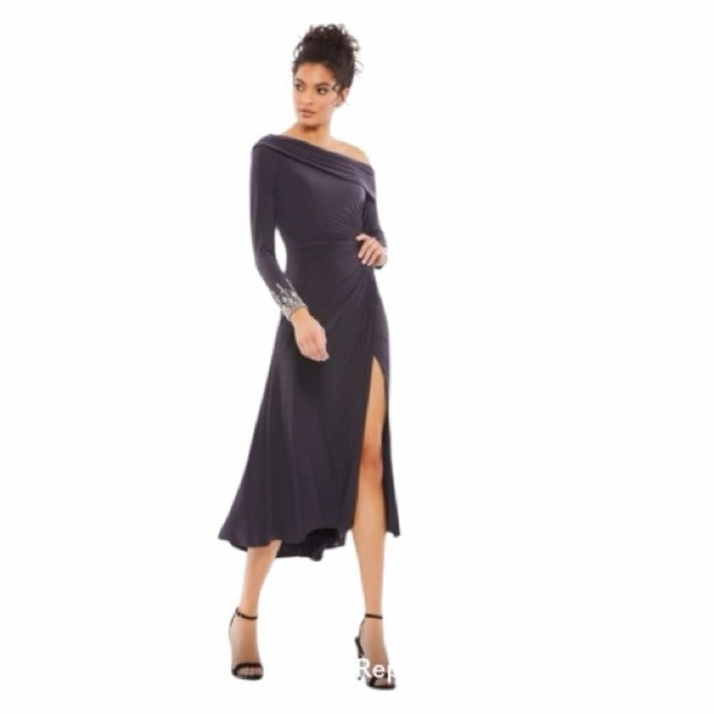 Mac Dugall Elegant Asymmetrical Neckline, Beaded Zippered Cuffs NWT Size 14​